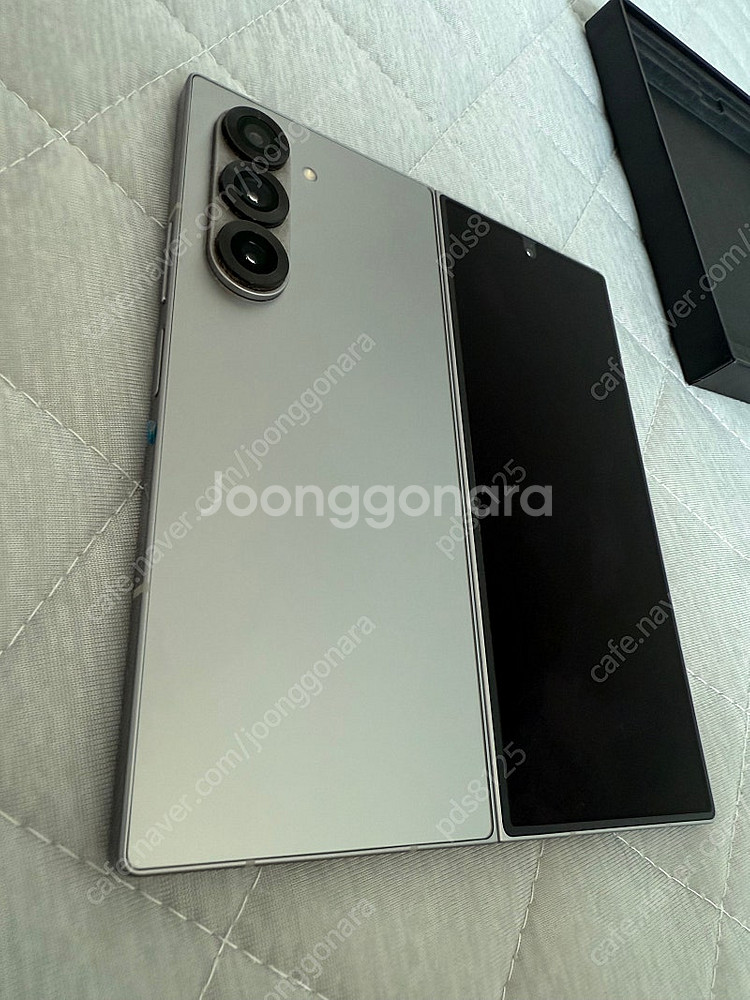 갤럭시 z폴더 6 512GB--7