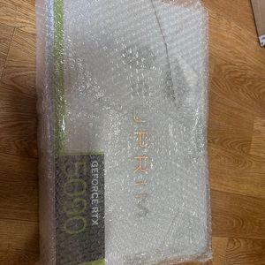 [미개봉]MSI rtx5090 슈프림 팝니다.
