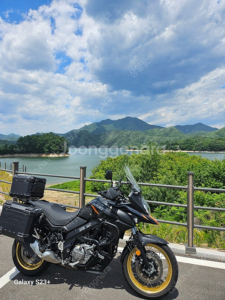 브이스트롬650xt 23년식 11,230km 검정/골드...--8