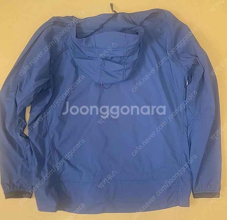 클라터뮤젠 날후디드 자켓 xl--1