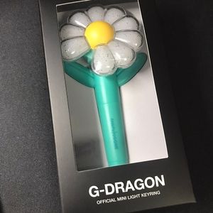 지드래곤 오피셜 민트 라이트 키링