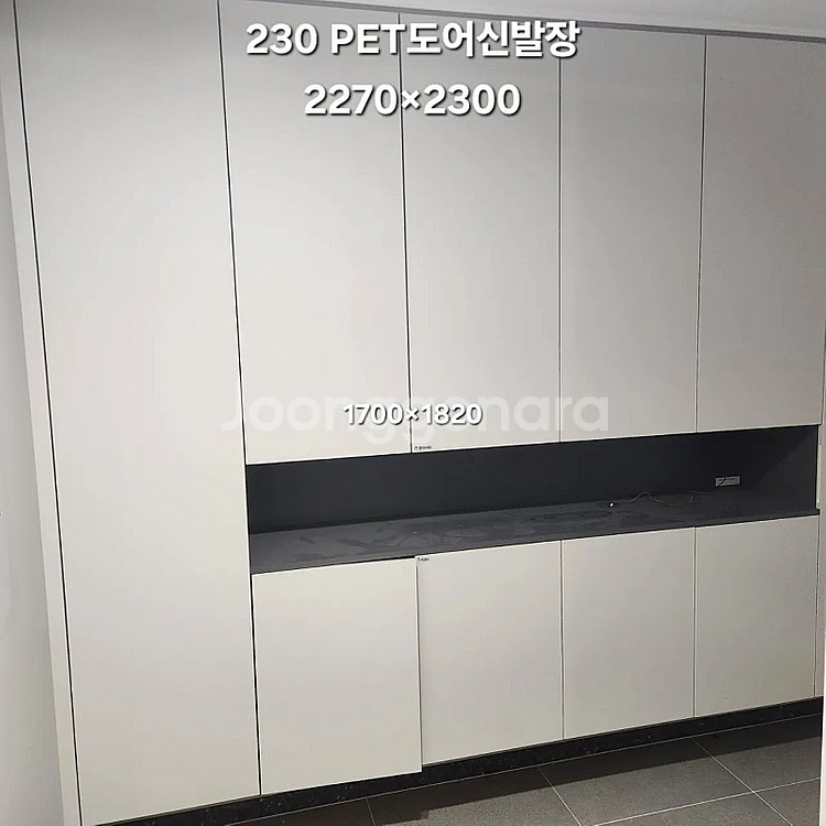 오늘해체한 모델하우스 창호,싱크대,붙박이장,신발장,중문...--0