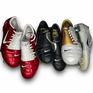 나이키 토탈90 축구화 2004년형 세제품