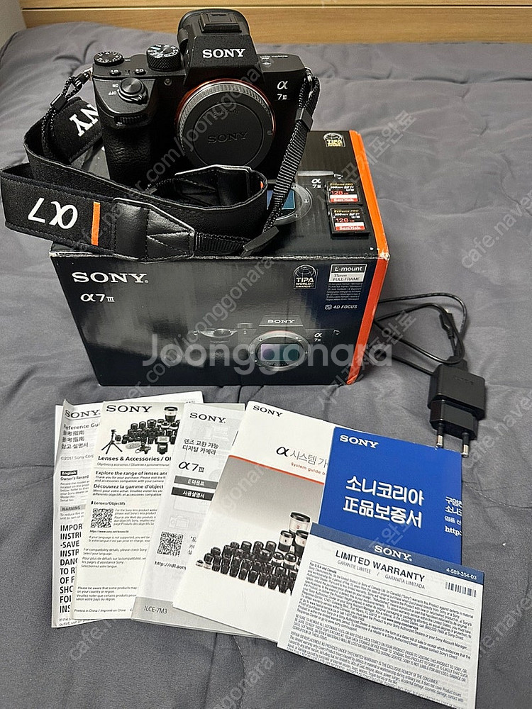 소니 A7M3 5,000컷대 풀박스 판매--1
