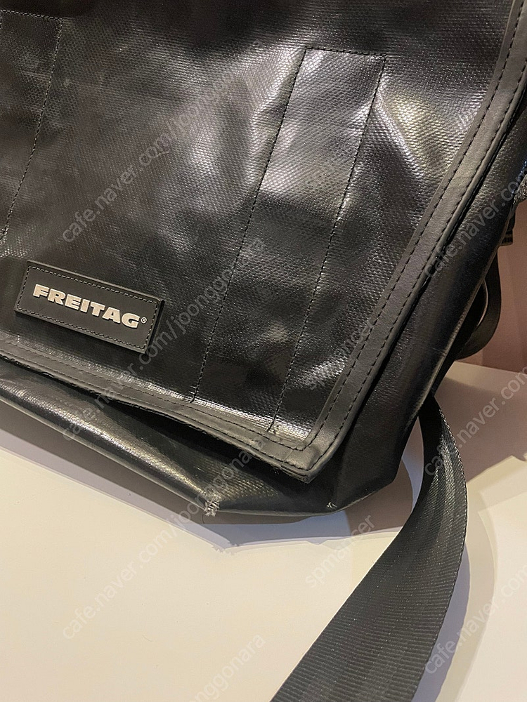 프라이탁 덱스터 올블랙 이미지