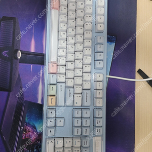 엠스톤 GV10 밀키축38G팝니다.