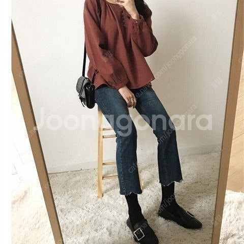 고고싱 라운드 코튼 블라우스 래글런 셔링 버튼 가을 브...--6