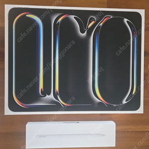 아이패드프로13 M4 256GB Wi-Fi 판매합니다. (미개봉 새상품)