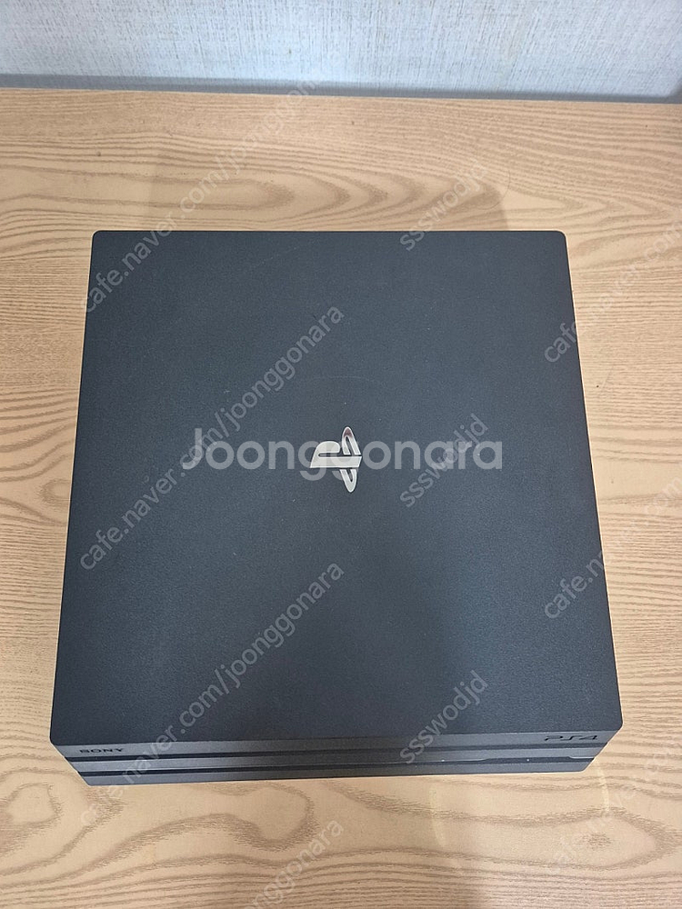 Ps4 프로 7017 1테라 블랙 본체만 팝니다--0
