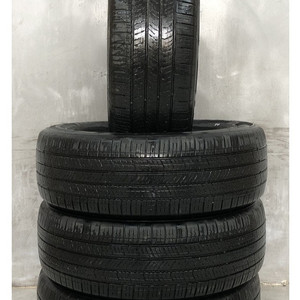 중고타이어 금호타이어 마제스티X(TA92) 235/60R18 싼타페 쏘렌토