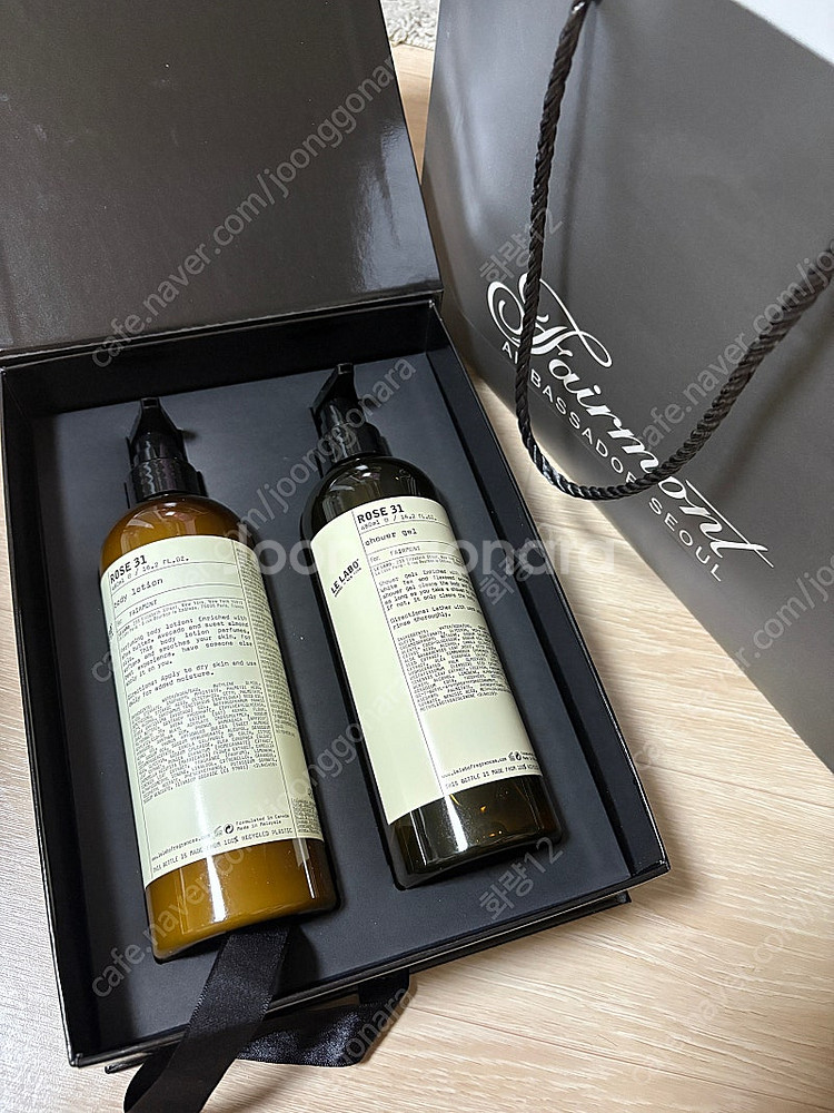 르라보 로즈 31 샤워젤 + 바디로션 480ml 페어몬...--0