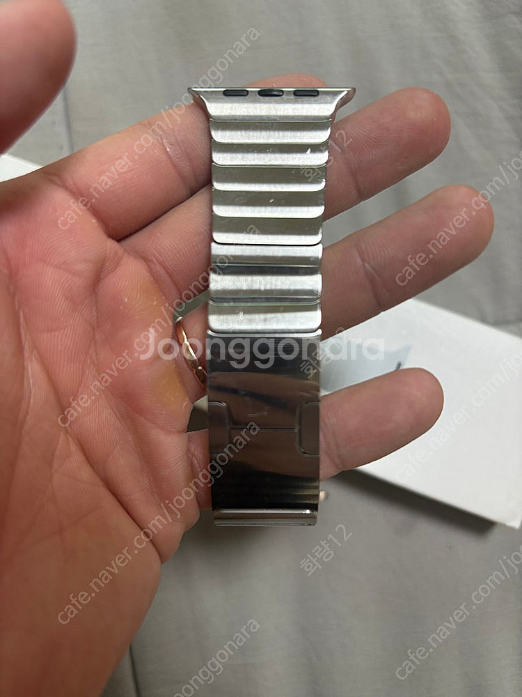 애플워치 링크브레이슬릿 실버 44mm 팝니다--1