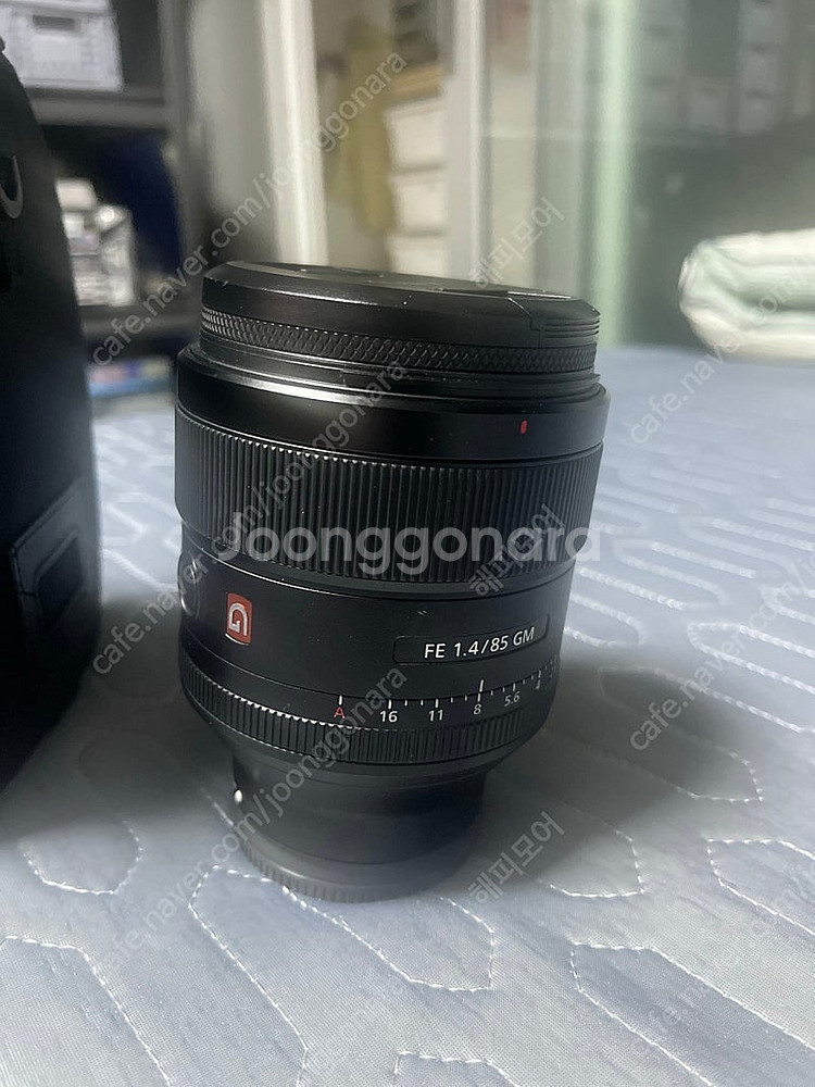 소니 FE 85mm F1.4 GM 렌즈 팝니다.--1