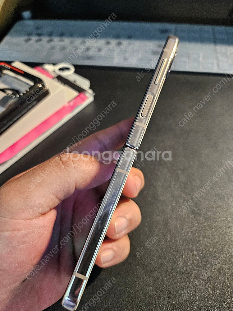 갤럭시 z플립4 골드로즈 512g--6