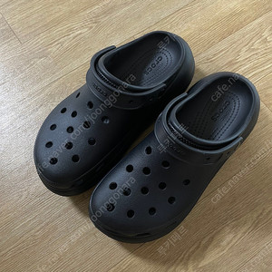 크록스 클래식 크러쉬 클로그 265 블랙