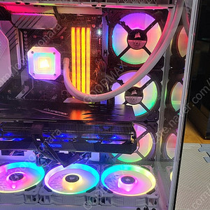 5950X. X570. 4070TI 커세어셋팅 최상급PC판매합니다