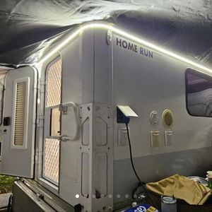 이번 주말 바로 출발 가능! 상태 최상 23년식 홈런 트럭캠퍼.