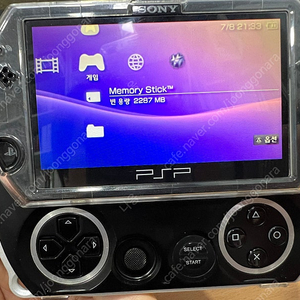pspgo 정발+ m2 16기가 메모리 팝니다.