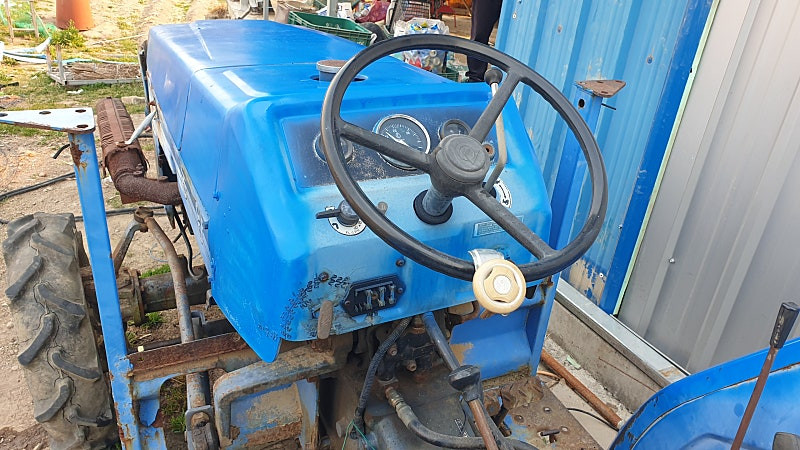 동양 38마력 트랙터 이미지