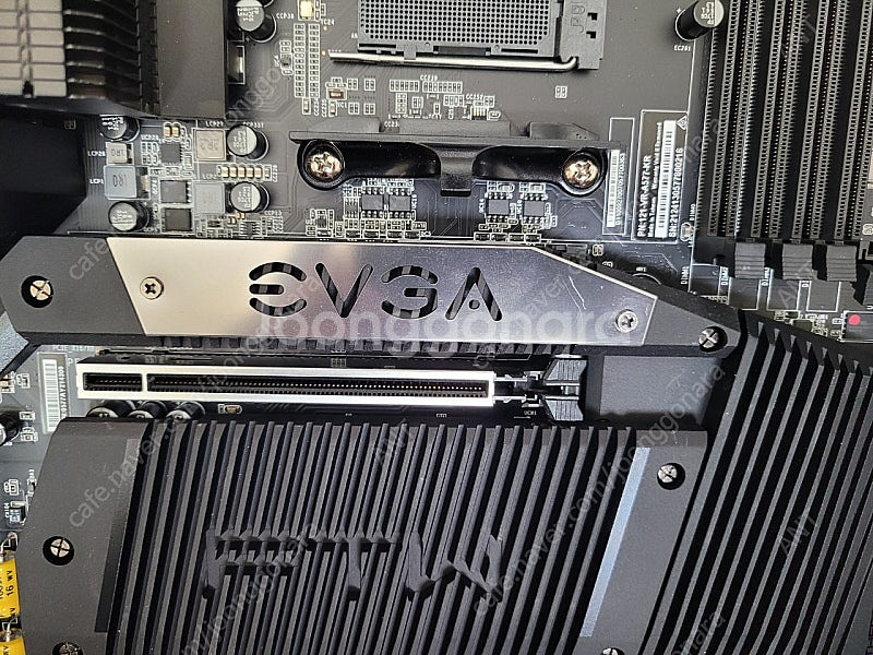 evga x570 ftw 보드 팝니다--3