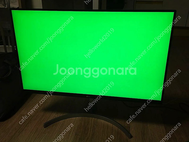 LG 4K 32인치 모니터 (32UN650)--4
