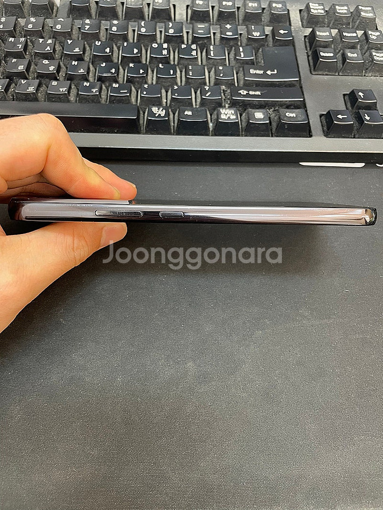 갤럭시S22플러스 블랙 256GB 무잔상 상태좋은 중고...--4