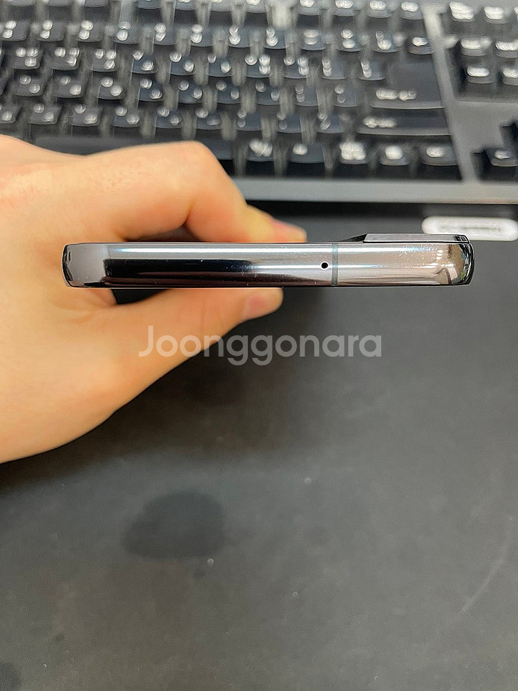 갤럭시S22플러스 블랙 256GB 무잔상 상태좋은 중고...--3