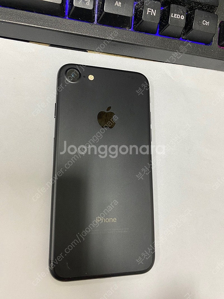 202200 아이폰7 매트블랙 A급 32GB 무잔상 배...--0