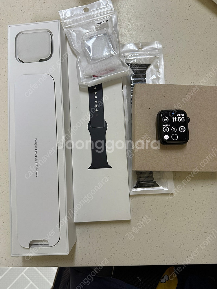 애플워치6 44mm 블랙티타늄팝다--0