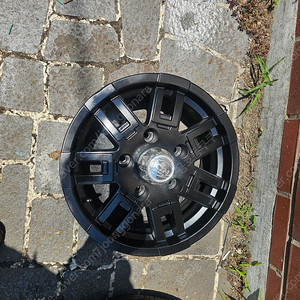 봉고3 캠핑카용 알루미늄휠 리어 프런트 한대분 팝니다