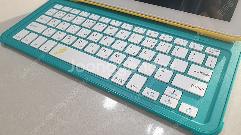 삼성 인강 태블릿 sm-p580 + 블루투스 키보드포함--4