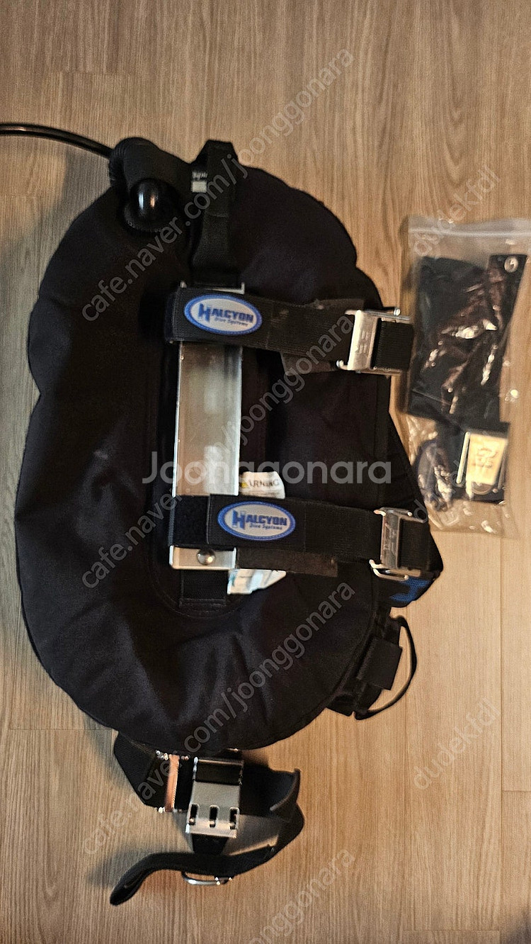 스쿠버프로 호흡기 헬시온 인피니티 헬리오스 경량 bcd--2