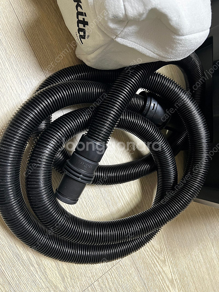 마끼다 18V 충전집진기 DVC350Z 새상품--1