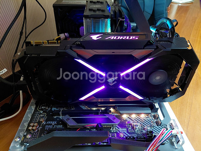 GIGABYTE AORUS GeForce GTX 108...--6