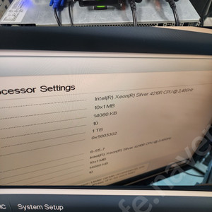 DELL R740 3.5 8베이