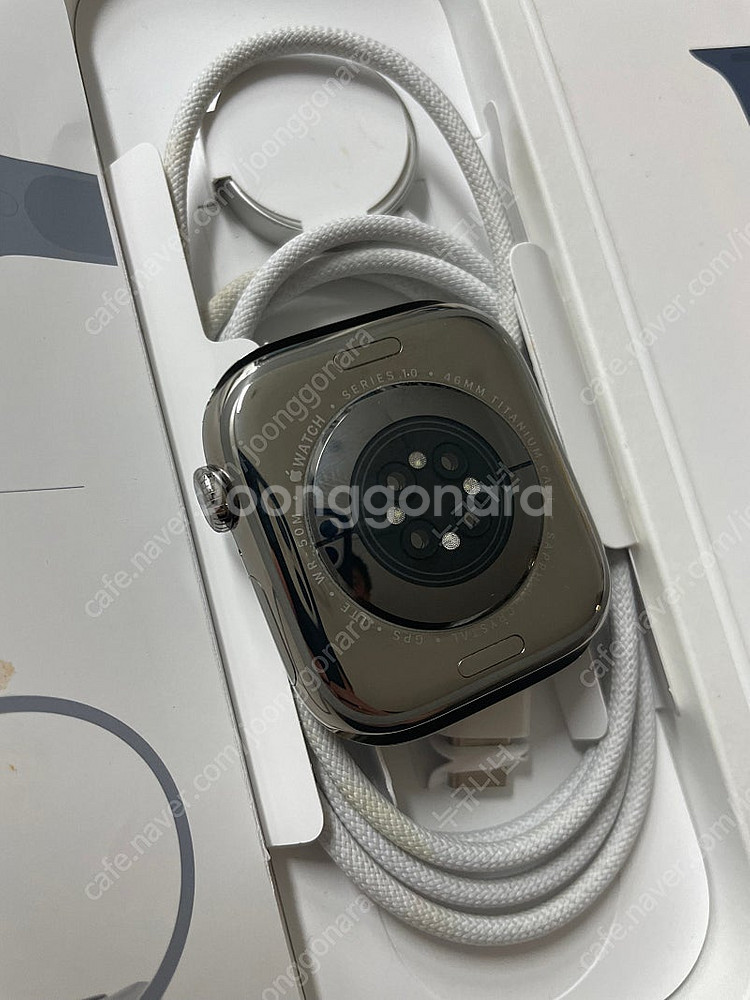 애플워치10티타늄 46mm 내추럴 애플케어+ SSS급--2