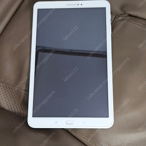 갤럭시탭A6 10.1인치 싸게 처분 액정 기스 없음