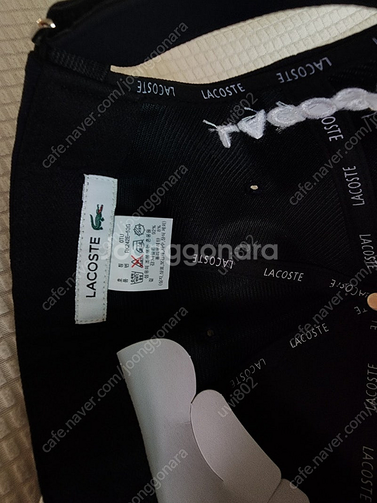 선물받은 새상품 라코스떼 모자 매우 진한 곤색 네이비--7