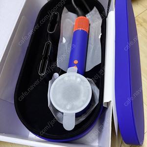 다이슨 슈퍼소닉 뉴럴 최신 신제품 다이슨 코리아 국내 공식몰 구입 단순개봉 미사용 보관 중헤어 드라이기 빈카블루 토파즈
