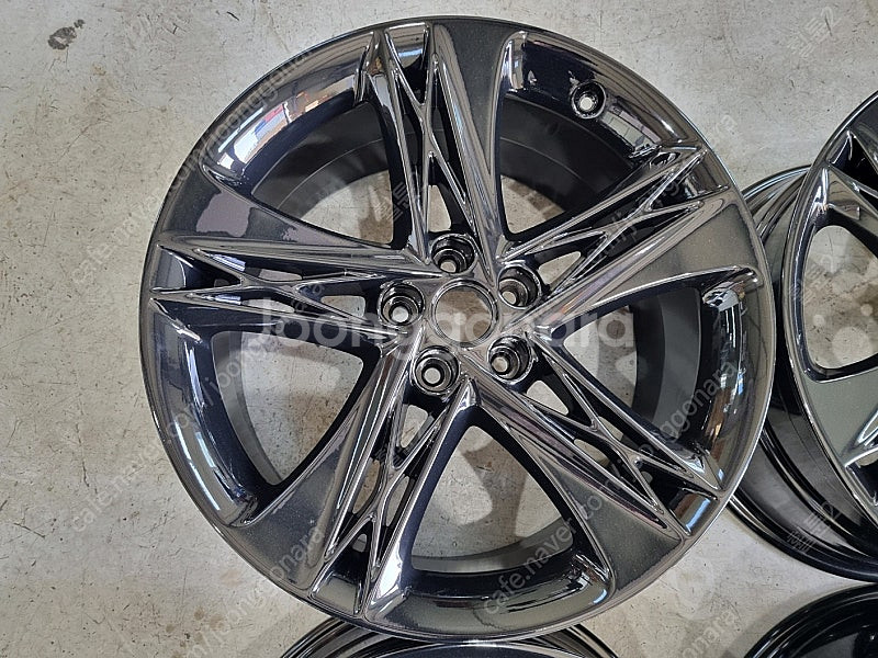 제네시스G90 RS4 20인치 블랙휠 순정휠 판매--2