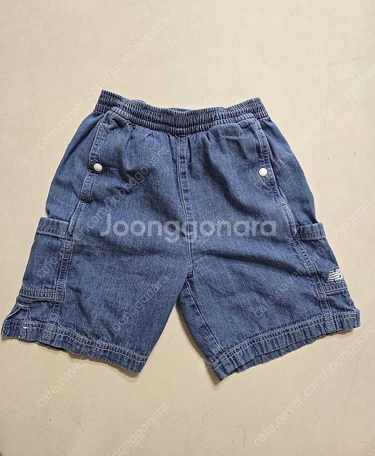 뉴발란스 반바지,130--0
