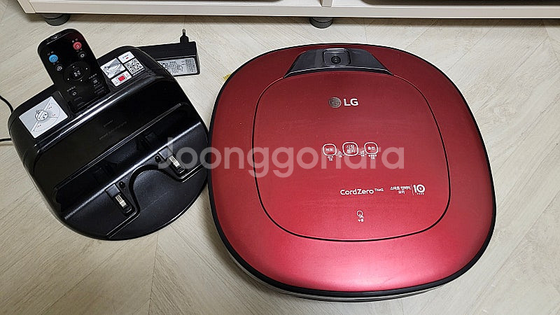 LG 코드제로 로봇청소기 팝니다.--0