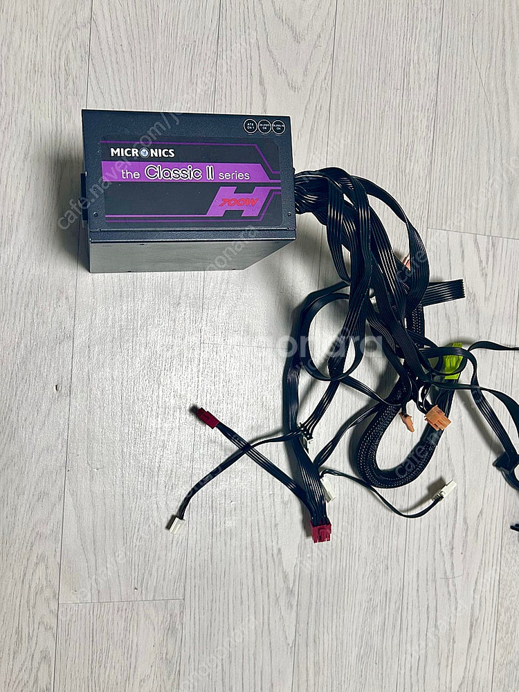 마이크로닉스 클래식2 700W 파워서플라이 80+ 스탠...--0