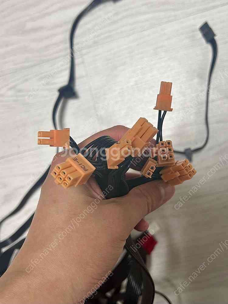 마이크로닉스 클래식2 700W 파워서플라이 80+ 스탠...--2