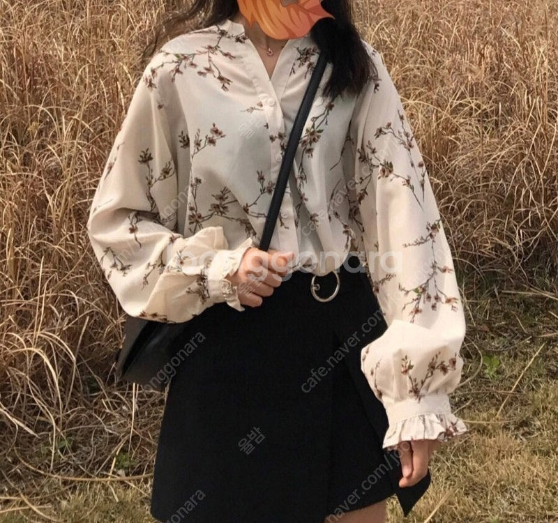 헨리넥 플라워 블라우스 크림치즈마켓 윤낭마켓 벚꽃 셔링...--1