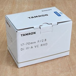 탐론 17-70mm F2.8 Di III-A VC RXD 소니용 판매합니다