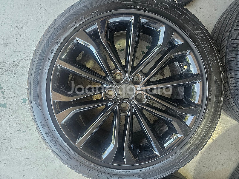 $$ 중고 제네시스 G80 DH 18인치 휠타이어 24...--2
