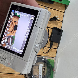캐논 EOS M200 + 15-45 번들렌즈 판매(개인판매)