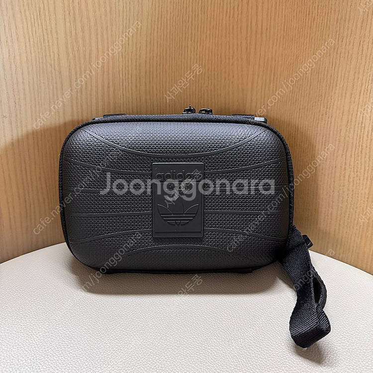 아디다스 가방(슈퍼스타 에어라이너/택포)--0