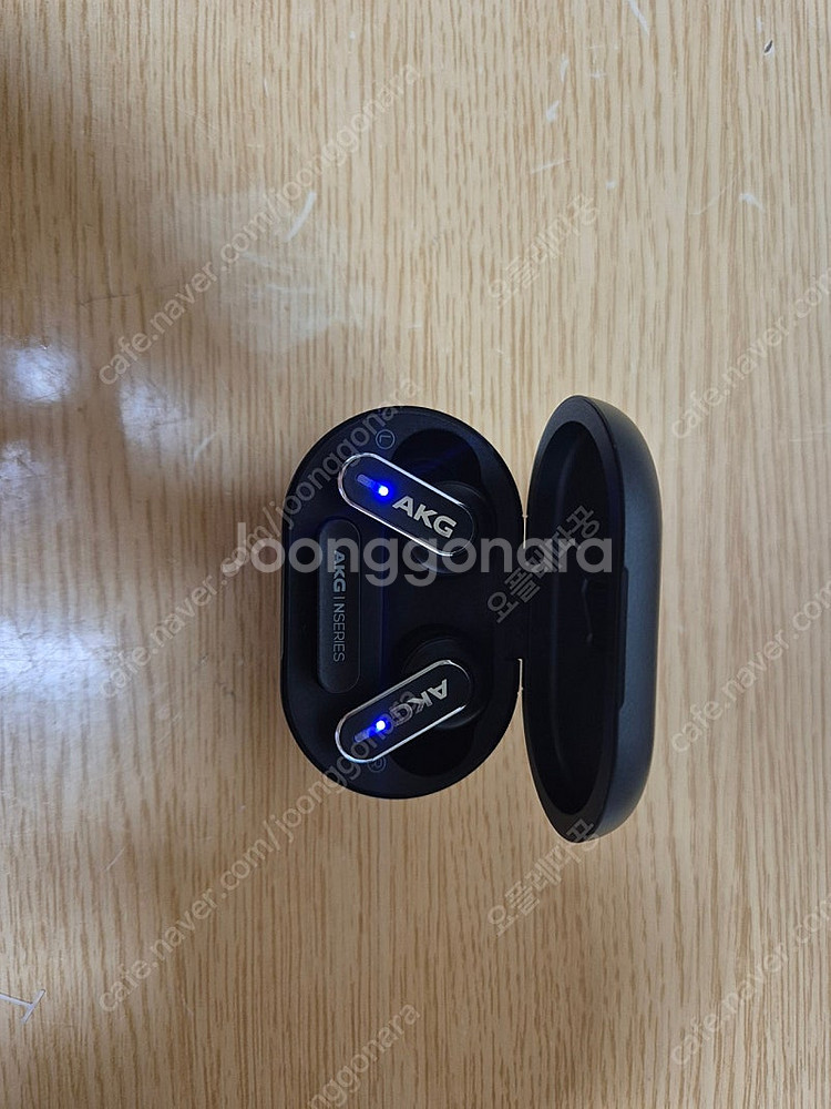 akg n5 하이브리드 무선이어폰 단품판매합니다.--1